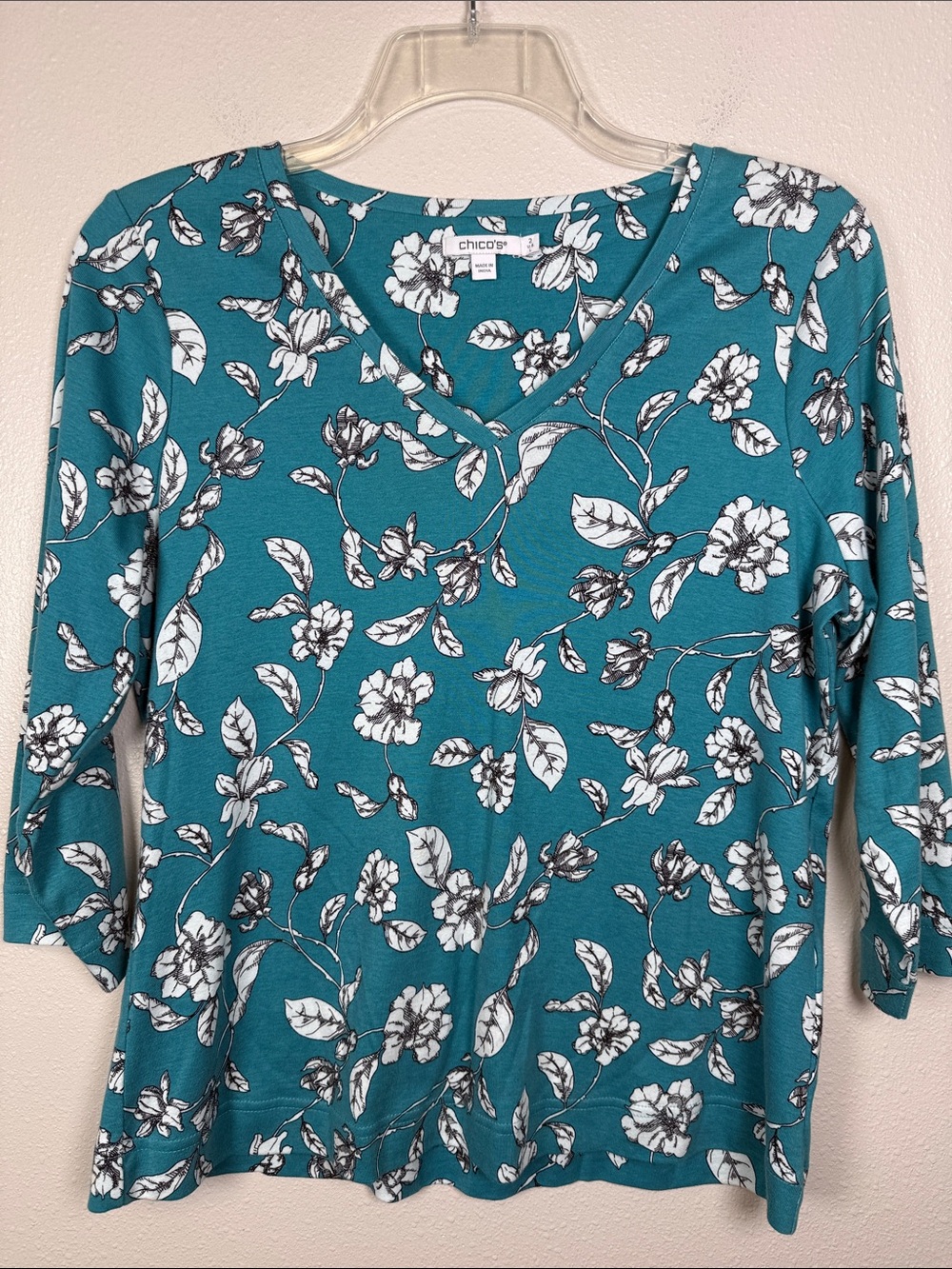 Chico's V Neck 3/4‎ Sleeve Top T Shirt 2 Lrg Teal Blue Pima Cotton Floral Garden